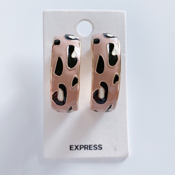 Express Jewelry - Express Enamel Leopard Print Earrings